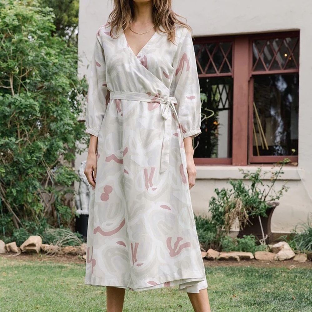 Tradlands Lily Midi Wrap Dress Bernice Print